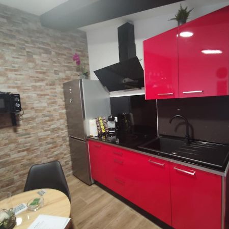 Casa Rural La Zzinetina Con Jacuzzi Constantina Exterior foto